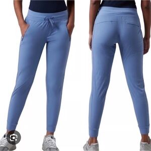 Athleta Trekkie North Jogger Sz 6 Light Blue